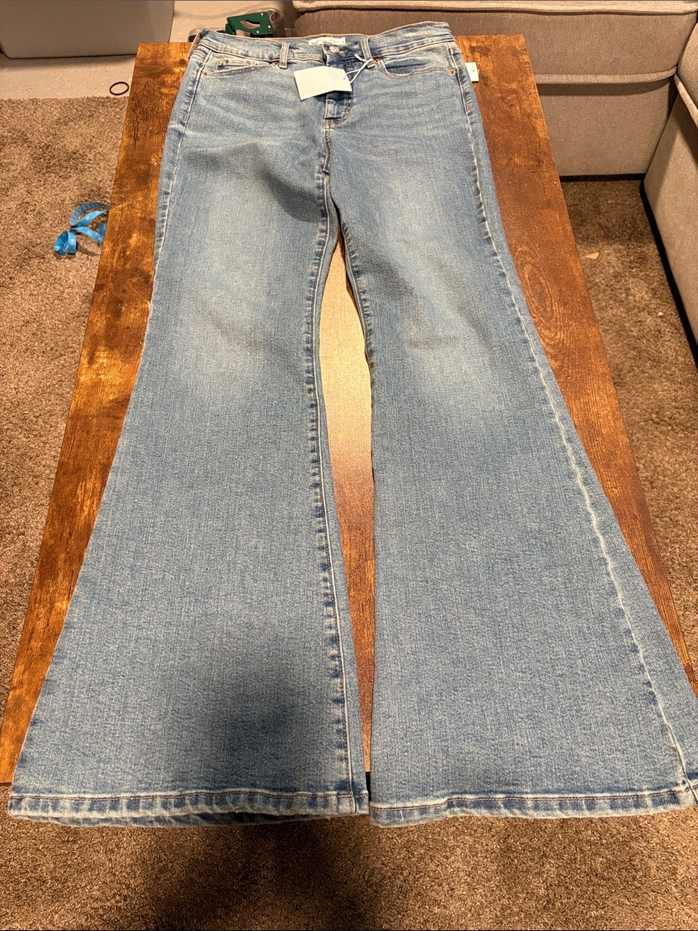 Jessica Simpson Light Blue Denim Daisy Flare Jeans size 10
